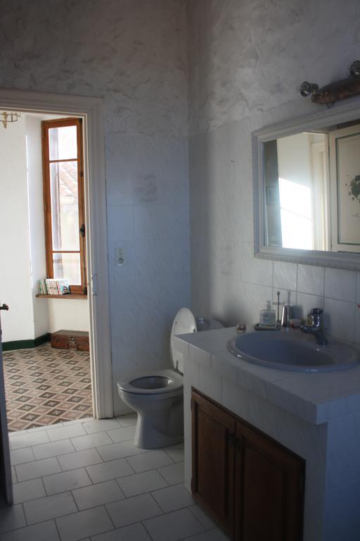 La Montagute Villa Thezan-des-Corbieres Habitación foto