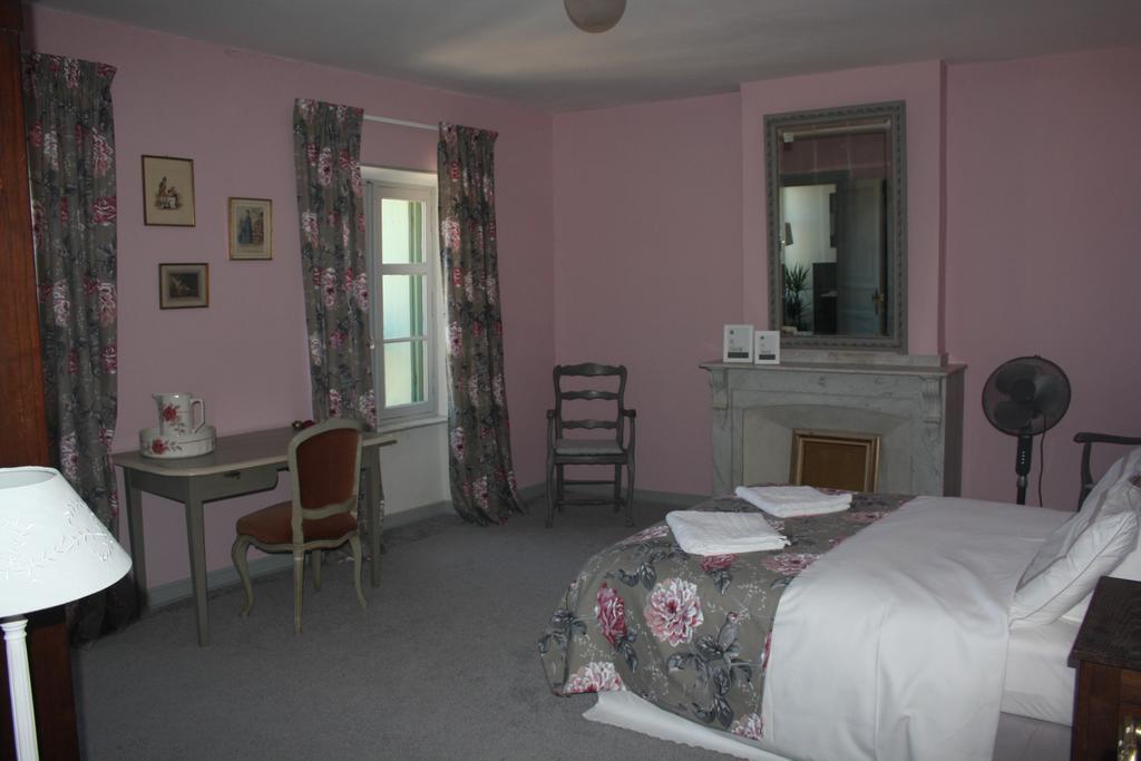 La Montagute Villa Thezan-des-Corbieres Habitación foto